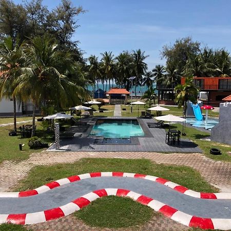 Hype Motorsports Hotel Pd Porto Dickson Exterior foto